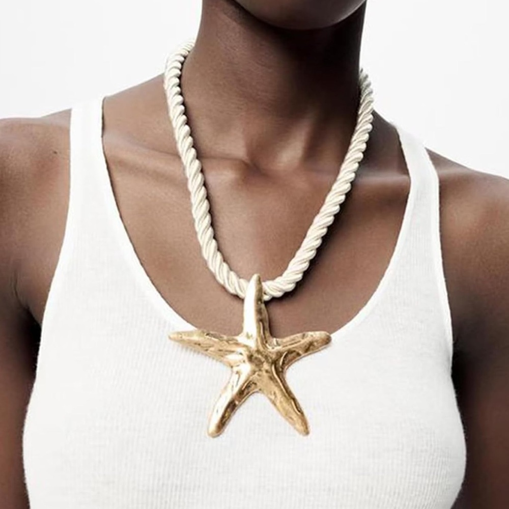 New! Gold Starfish Cord Necklace (2007) NWOT